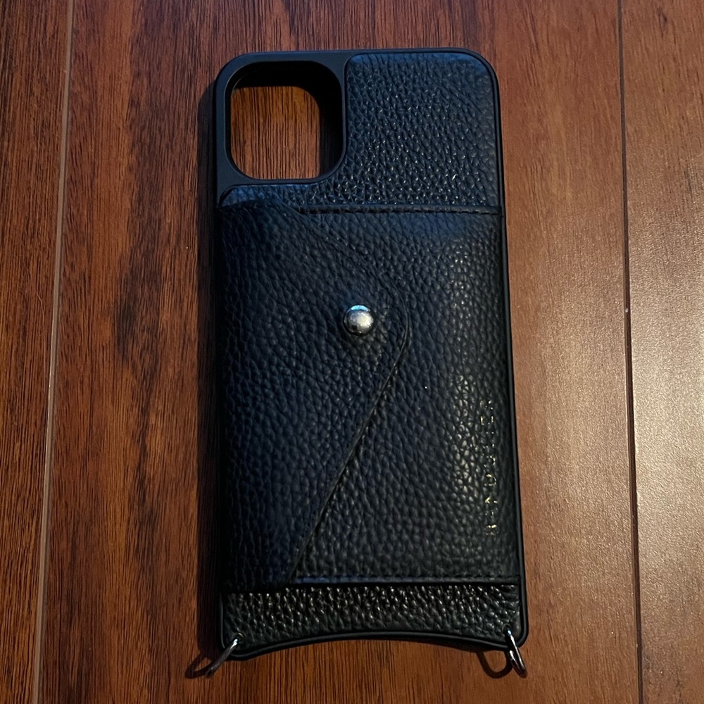Bandolier IPhone 11 Pro Max case no strap